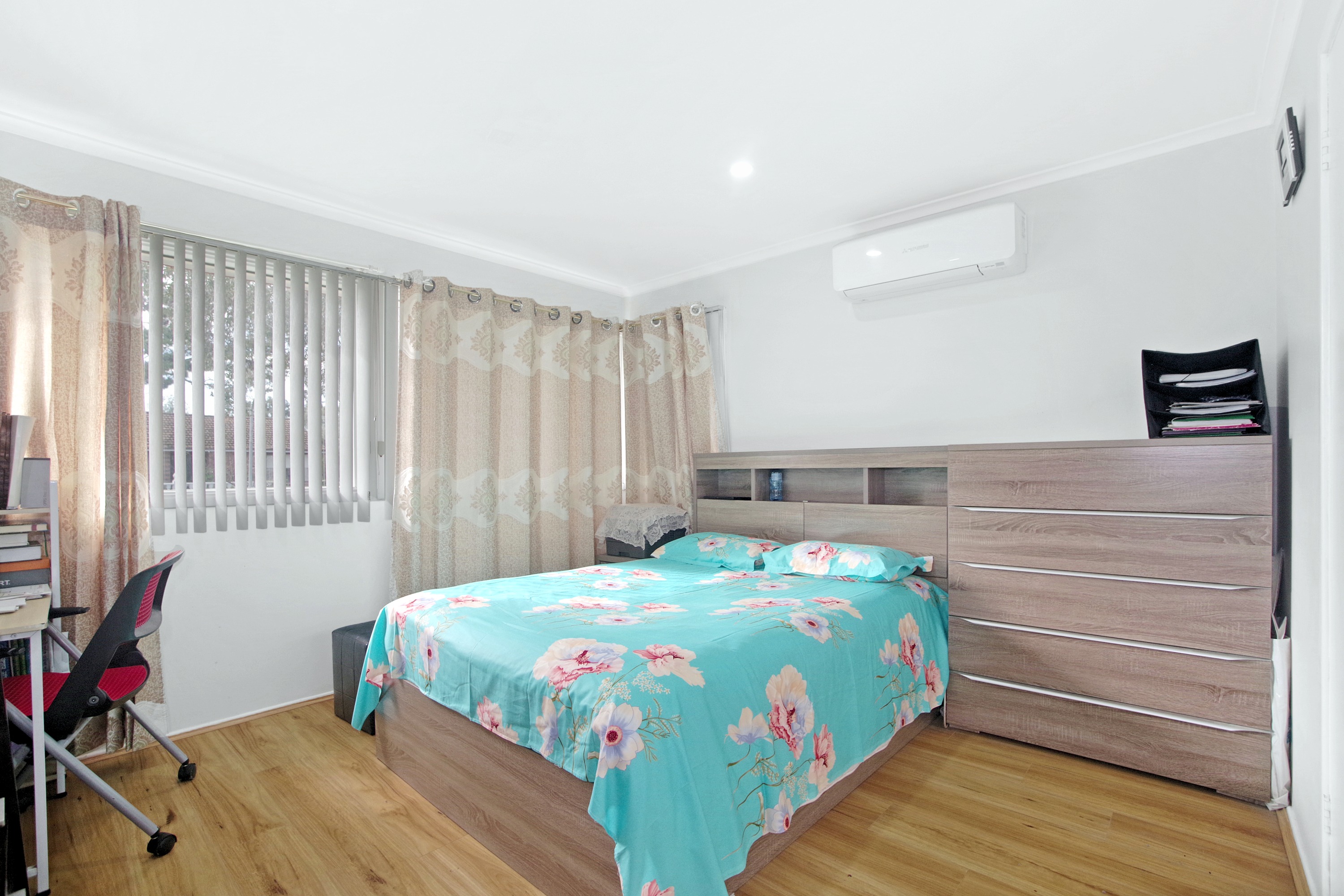 3 INVERNESS PL, ST ANDREWS NSW 2566, 0 phòng ngủ, 0 phòng tắm, House