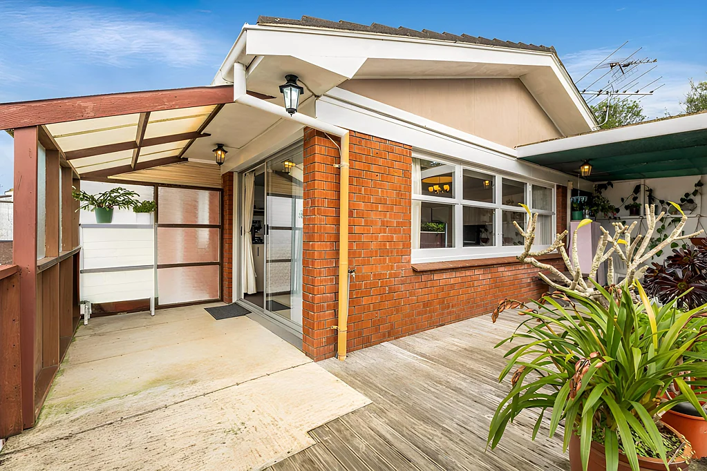 2/129a Ridge Road, Howick, Manukau City, Auckland