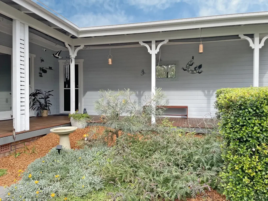 Blaxland 3Phòng ngủ Lifestyle of Convenience & Further Granny Flat Potential (STCA)