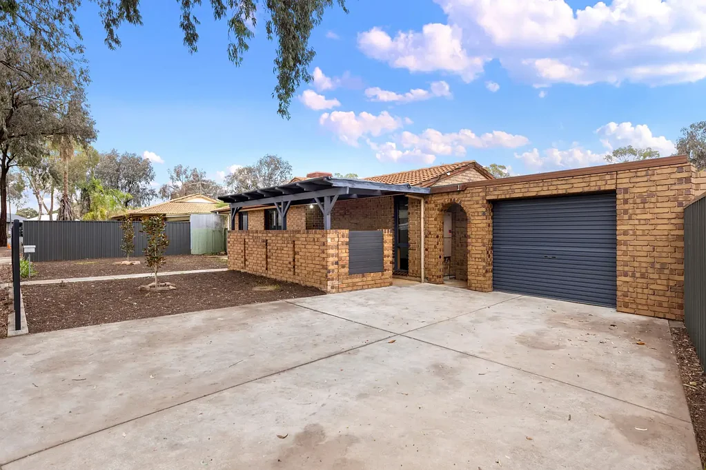 Parafield Gardens 4ਬੈੱਡਰੂਮ Contemporary Comfort with Spacious Outdoor Studio