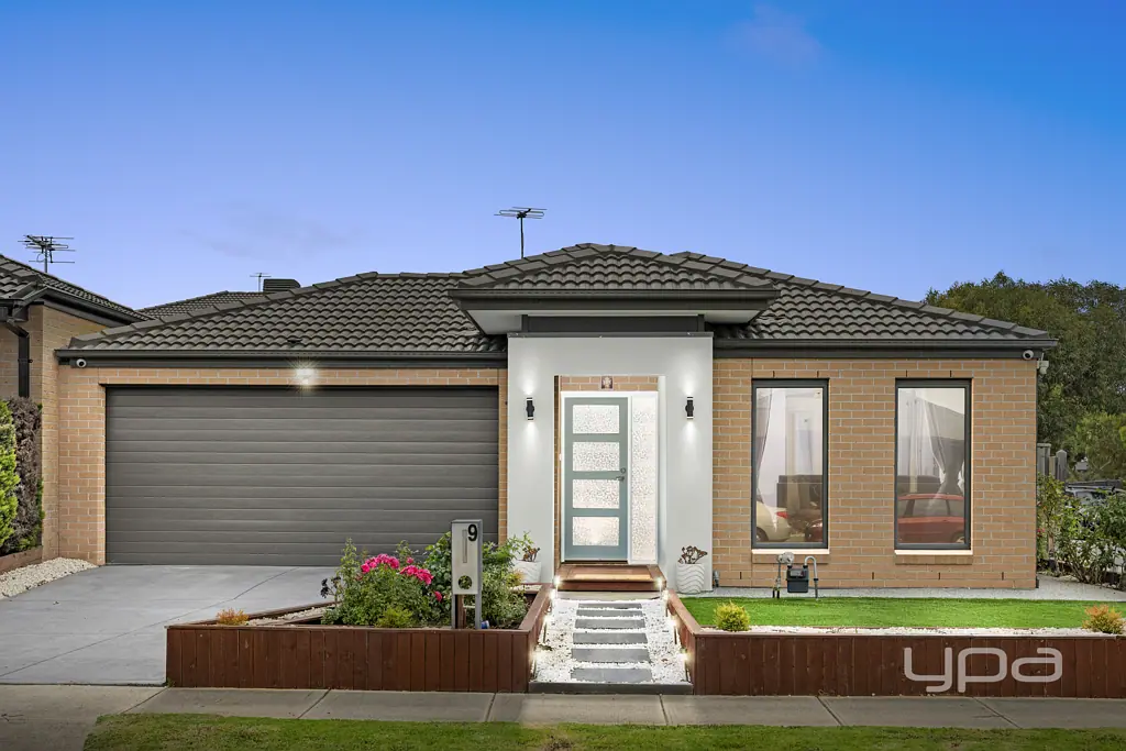 9 Bayrise Road, Point Cook, VIC 3030