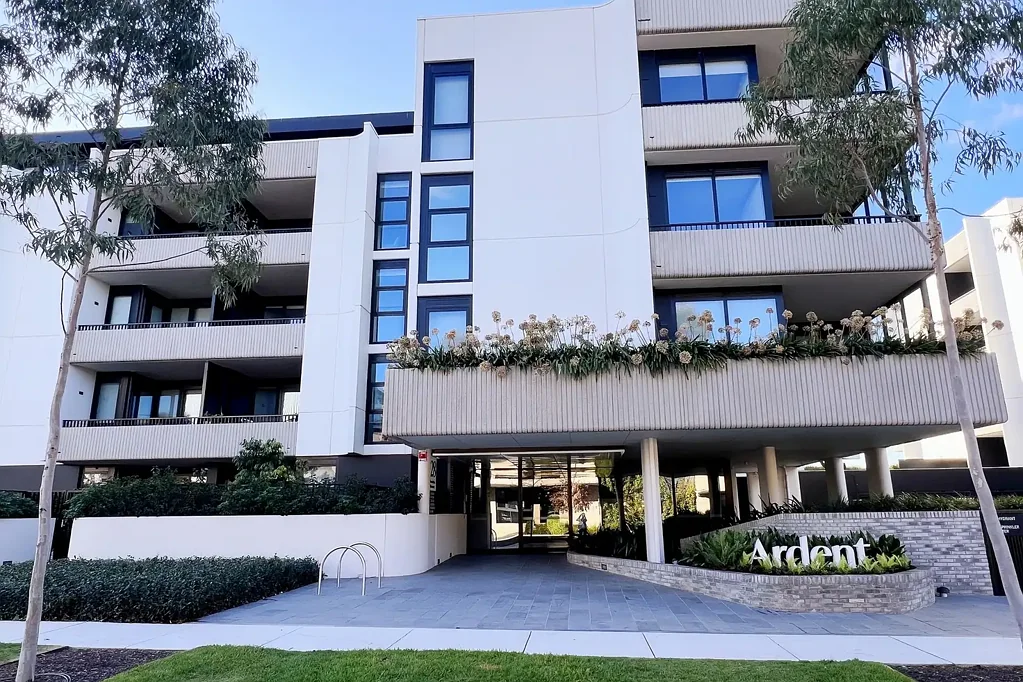 Stylish and Convenient Living in Burwood East – Within Mount Waverley Secondary College Zone