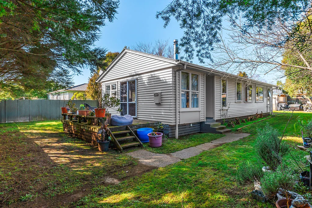 Turangi 5房  5-bedroom income earner