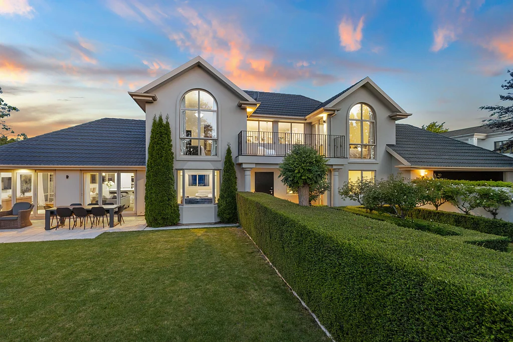 1 Springvale Gardens, Harewood, Christchurch, Canterbury