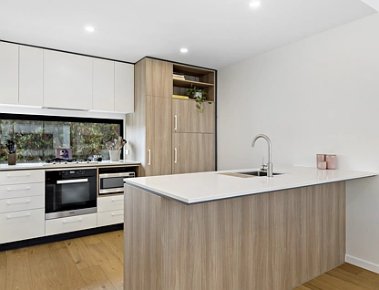 Address Withheld, Mckinnon, VIC 3204, 3部屋, 2バスルーム, Townhouse