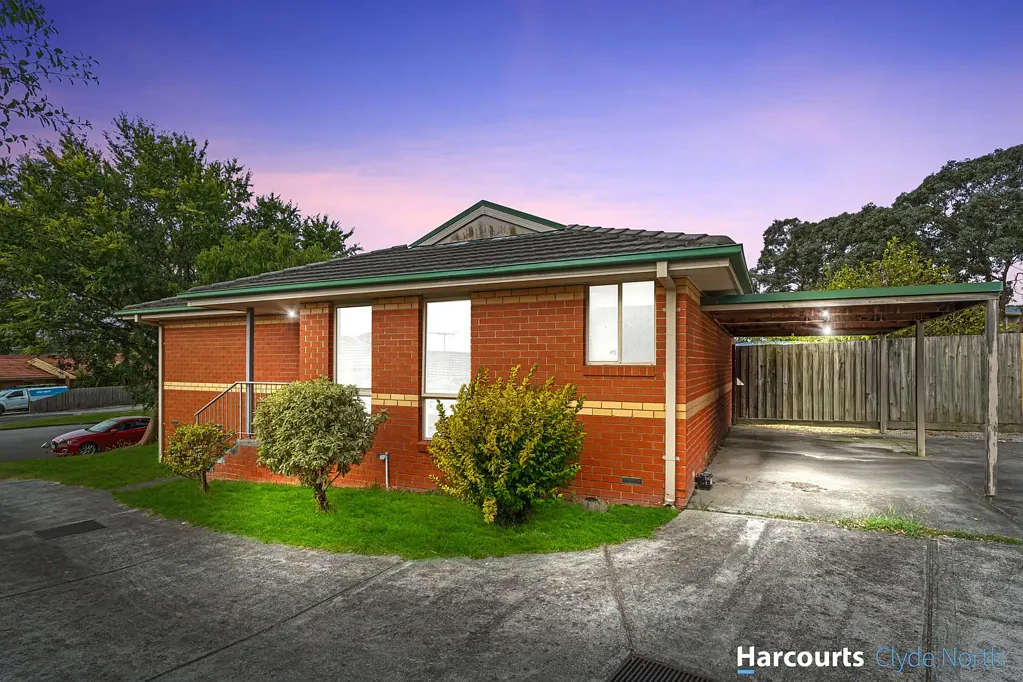 Narre Warren 2房 两居室温馨住宅 优质洁具宽敞浴室 明亮开放式空间 风管供暖四季舒适 安静庭院位置 稳定租金收益 东南区便利生活 Exceptional Investment & Lifestyle Opportunity - Rarely Available Unit in Narre Warren
