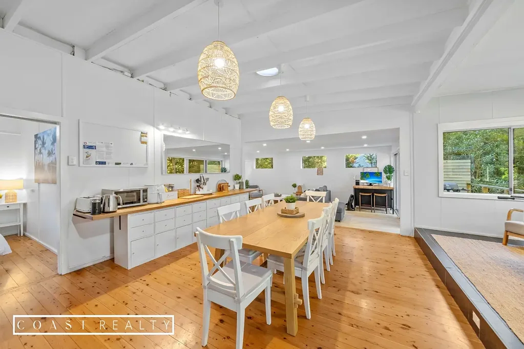 Pearl Beach 3房  Stylish Coastal Escape in Prime Pearl Beach Location
