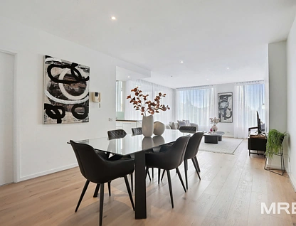 402/82 Queens Road, Melbourne, Melbourne CBD, 4 rūma, 2 rūma horoi, Apartment