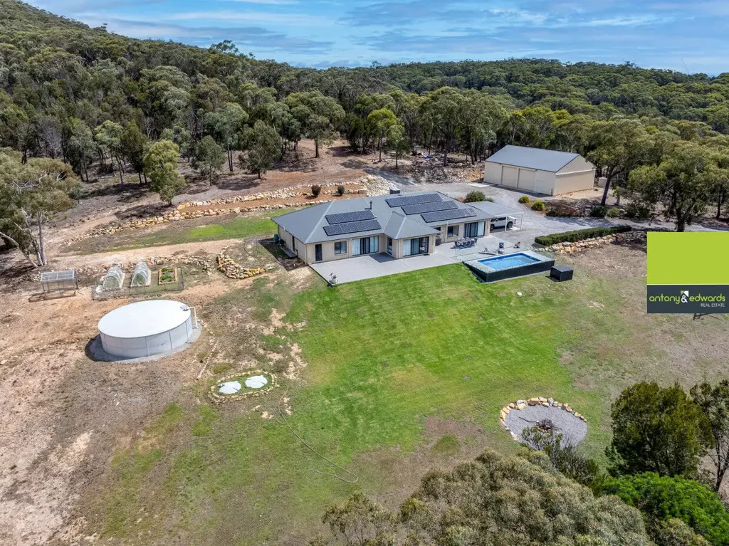 Collector  300 Acres of Untouched Bushland...