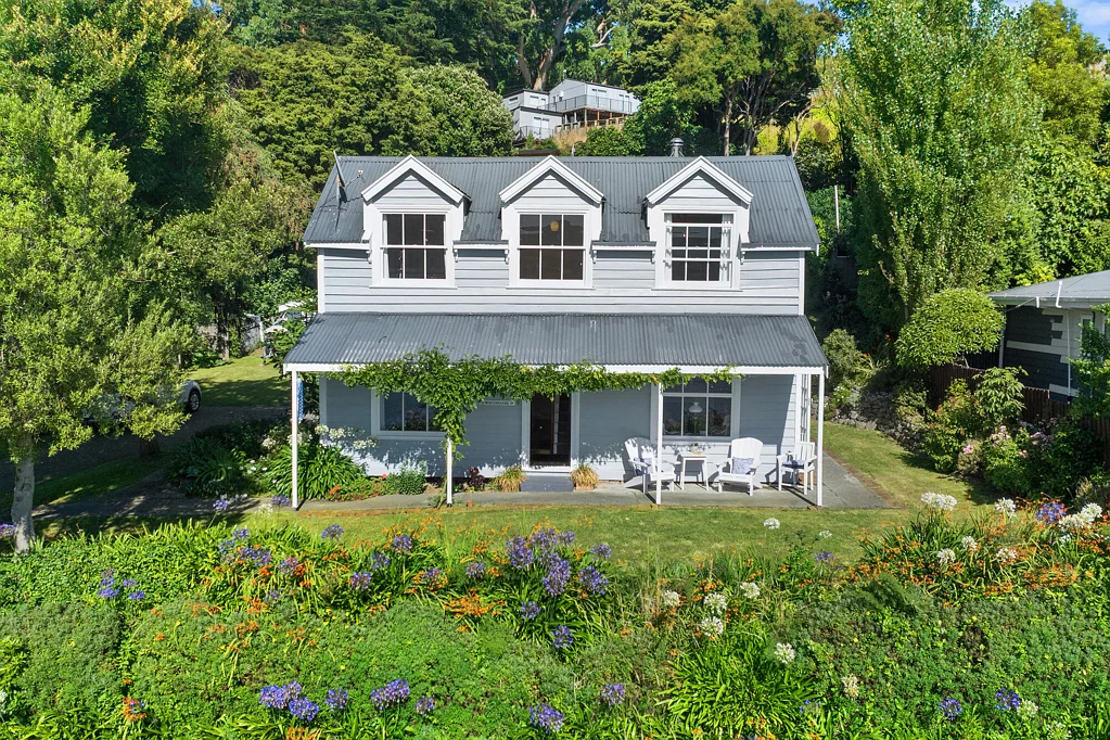 Wainui 3غرفة نوم Charm, tranquillity and unsurpassed sea views