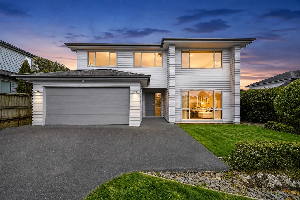 Millwater 5બેડરૂમ Sunny, Spacious & Made for Family Living