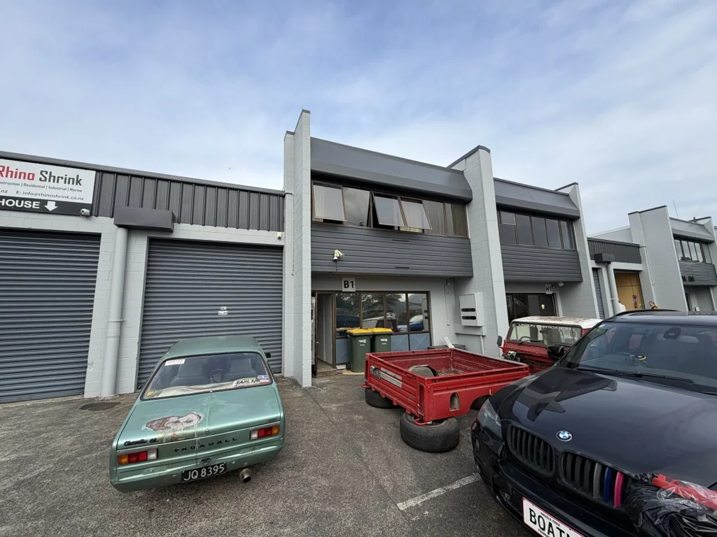 Henderson  Tidy Keeling Road Industrial Unit