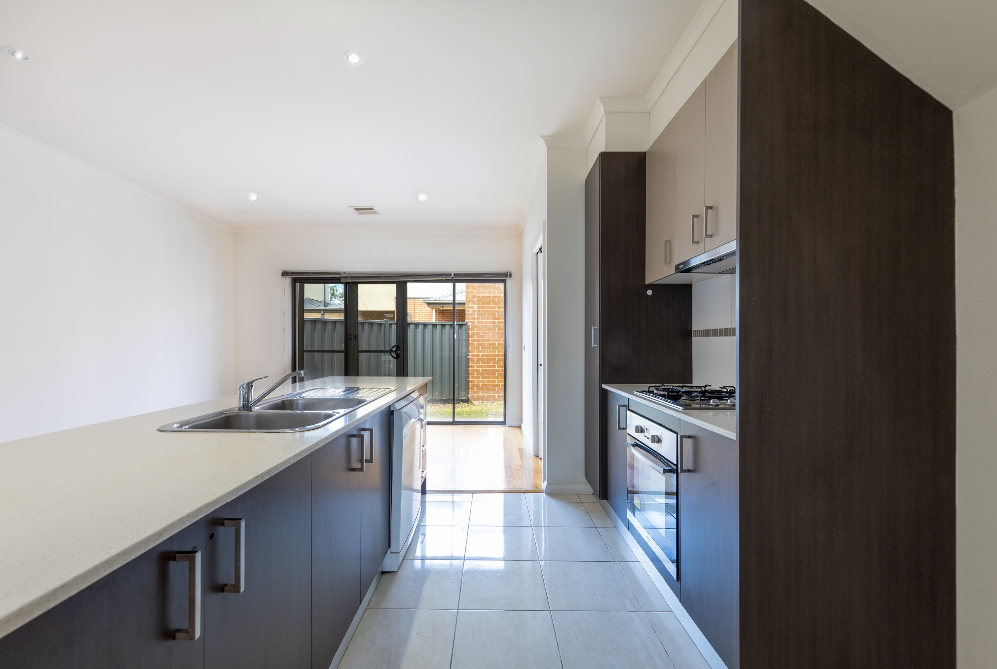 UNIT 5 23 SOUDAN RD, WEST FOOTSCRAY VIC 3012, 0 રૂમ, 0 બાથરૂમ, Townhouse