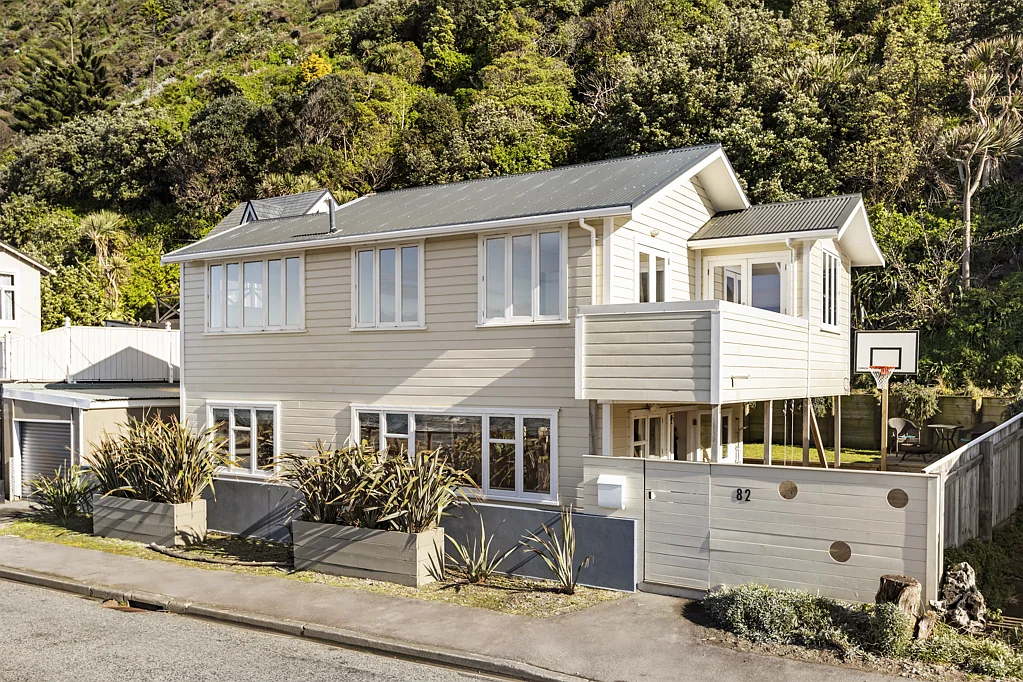 82 Owhiro Bay Parade, Owhiro Bay, Wellington