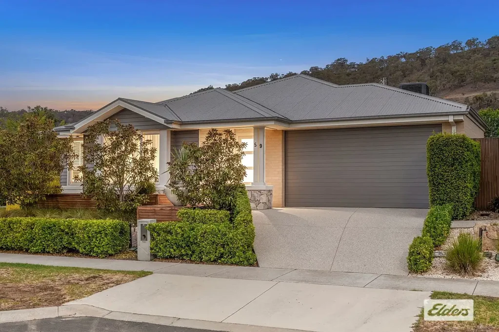 Wodonga 4બેડરૂમ Polished, Spacious & Perfectly Positioned – Effortless Living in the Heart of Wodonga