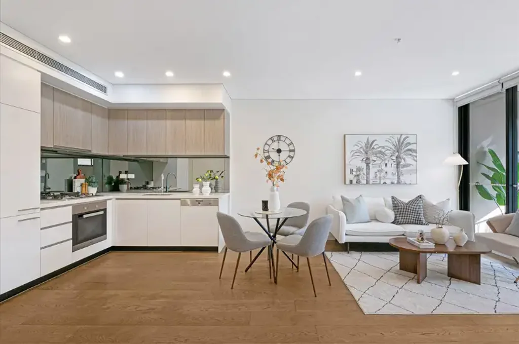 Zetland 1Moenga Northing- Facing One Bedroom Plus Study