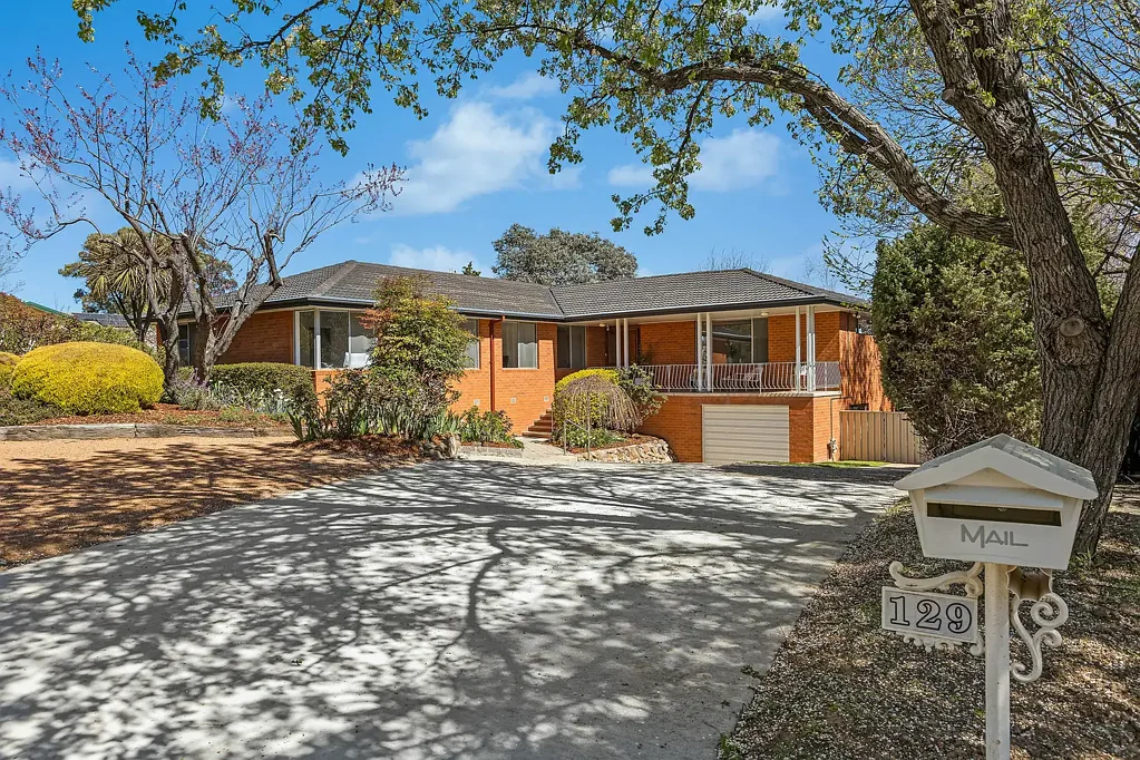 129 Shackleton Circuit, Mawson, ACT 2607