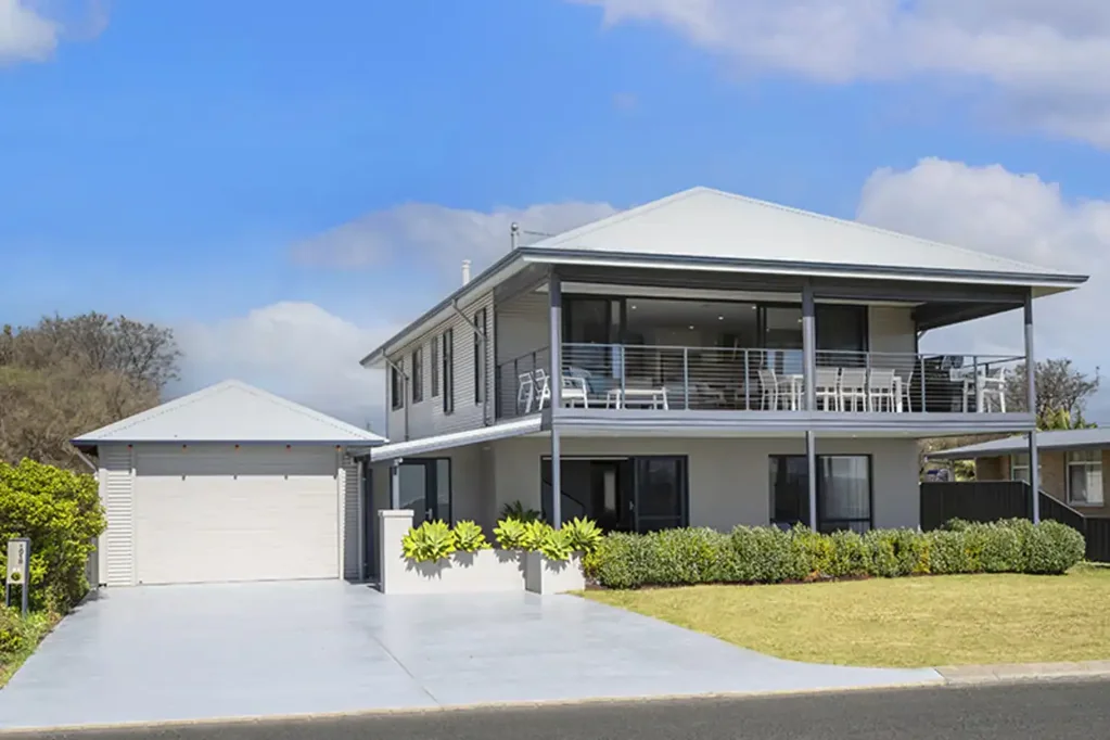 Geographe 6房  SIMPLY STUNNING COASTAL LIVING WITH MESMERISING OCEAN VIEWS!