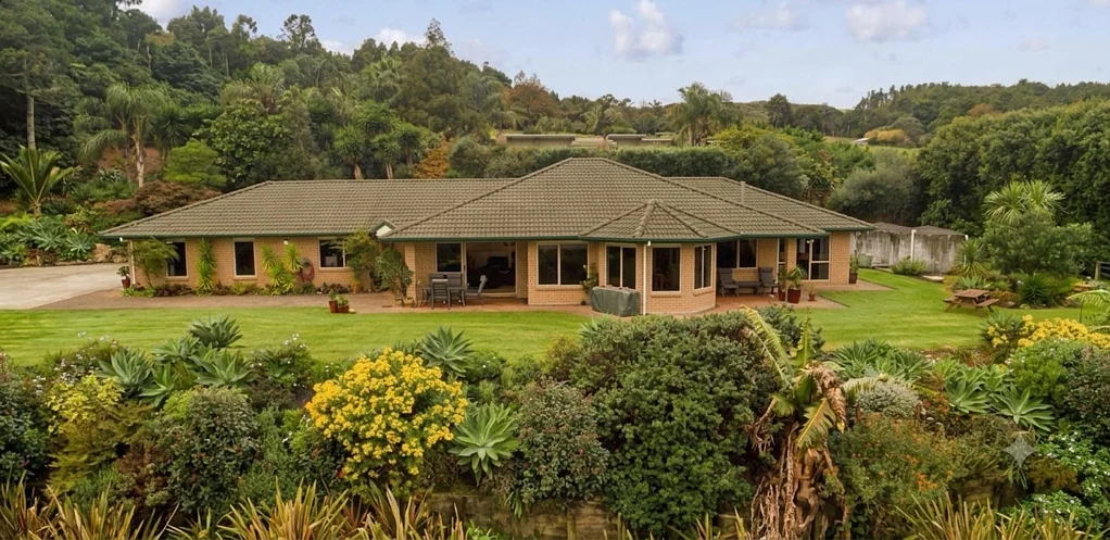 DRURY - Spacious Family Living – 5 Bedrooms+Study+Triple Garage