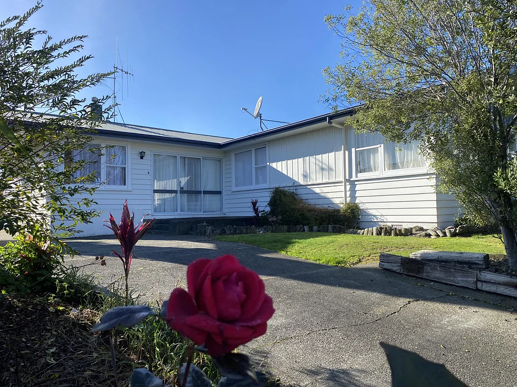 23 Anakiwa Street, Kelvin Grove, Palmerston North City