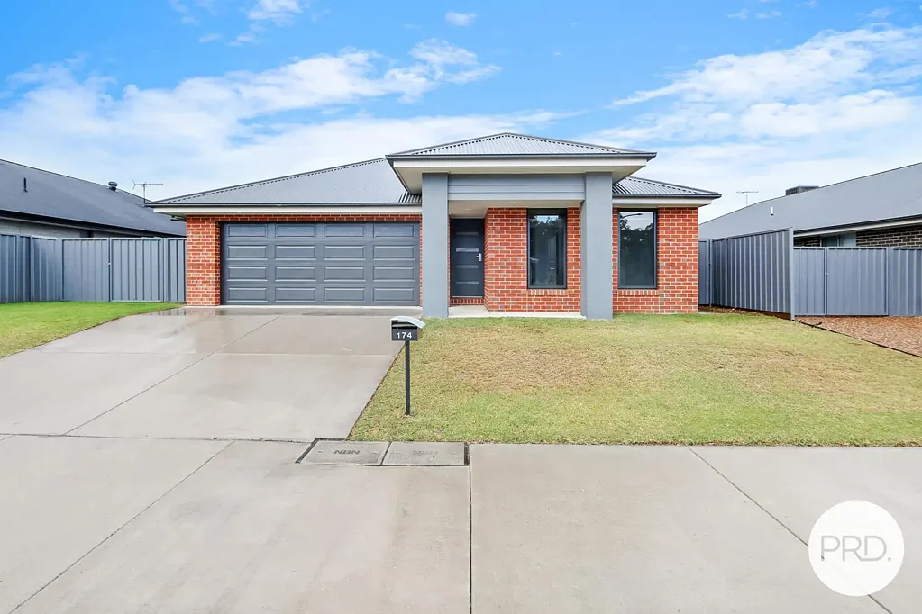 174 Brooklyn Drive, Thurgoona, NSW 2640