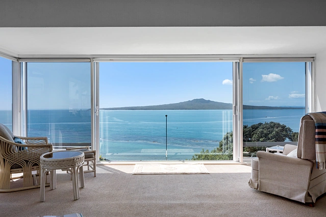 3/64 Seacliffe Avenue, Narrow Neck, North Shore City