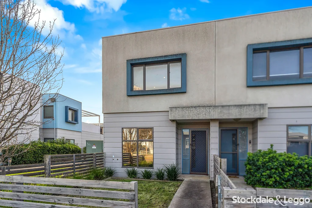 33/1-15 Beddison Road, Craigieburn, VIC 3064