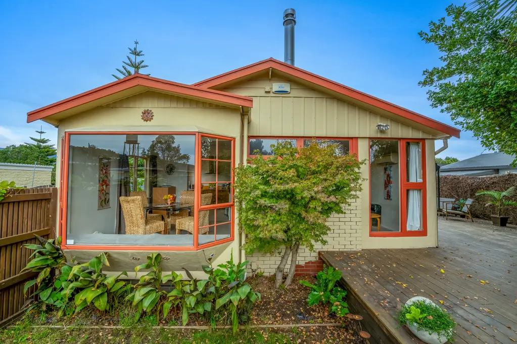 Tahunanui 4कमरा 4 Bedroom Home Near The Beach