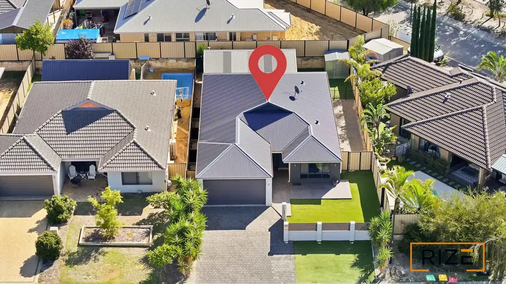 Carramar 4ห้องนอน UNDER OFFER  -Beautifully Presented Family Home - Freshly Updated Throughout!