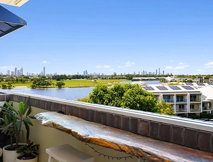 4027/3027 The Boulevard, Carrara, QLD 4211, 2房, 2浴, Apartment