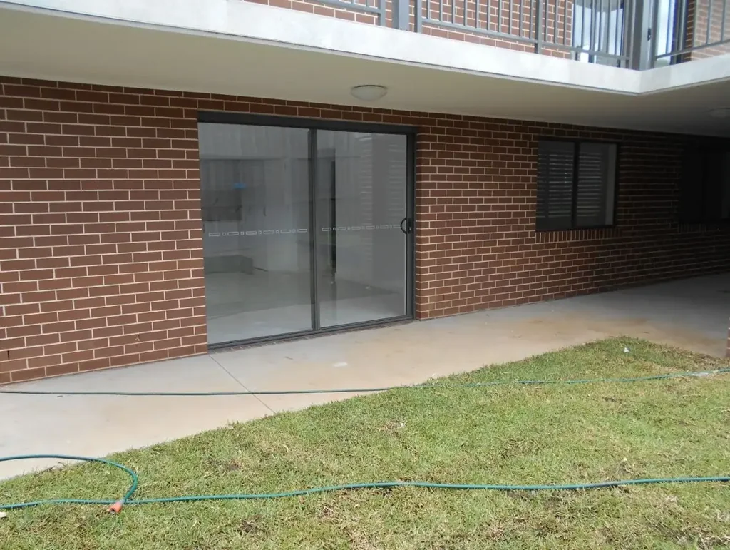 TWO BEDROOM GRANNY FLAT IN EDENSOR PARK