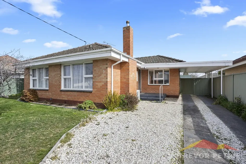 Wendouree 3ਬੈੱਡਰੂਮ Cherished Family Home Ready for Its Next Chapter.