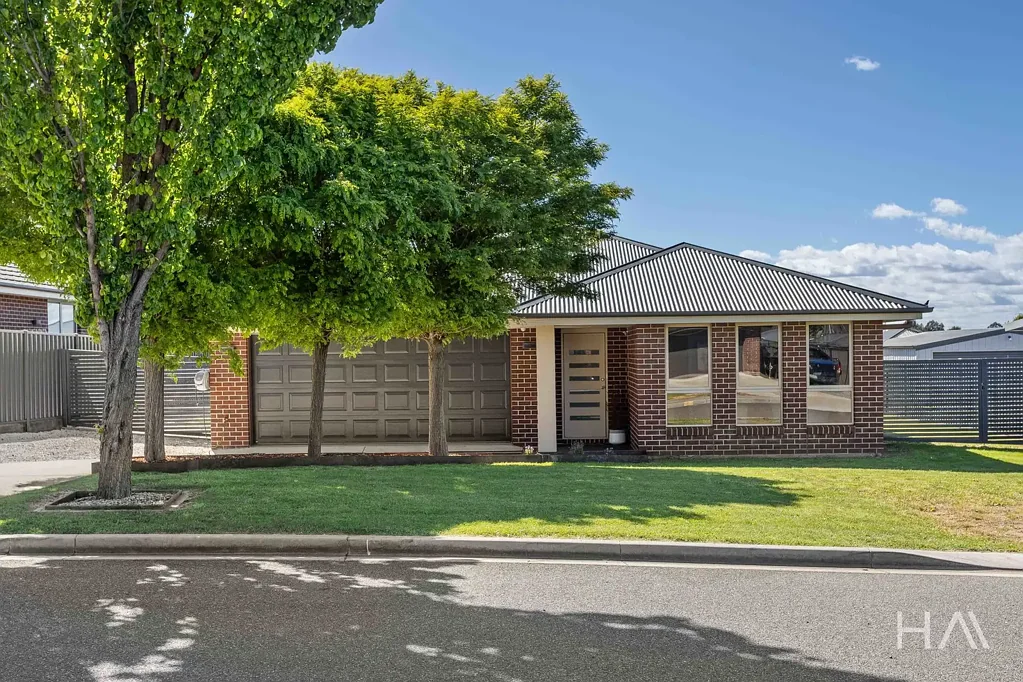 Perth 4房  Spacious, Comfortable and Well-Located