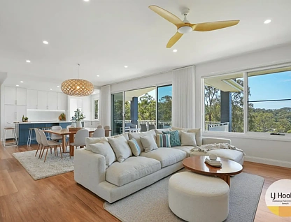 24 Headland Drive, Hallidays Point, NSW 2430, 6 ਕਮਰੇ, 3 ਬਾਥਰੂਮ, House
