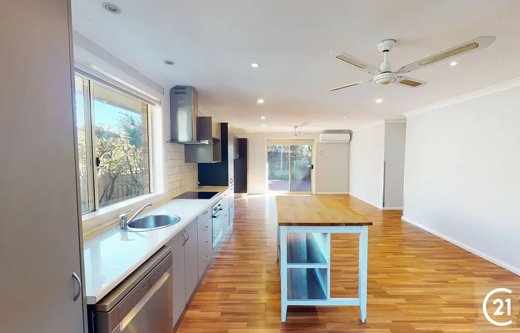 Salamander Bay 3房  Relaxed Modern Living in a Quiet Coastal Setting