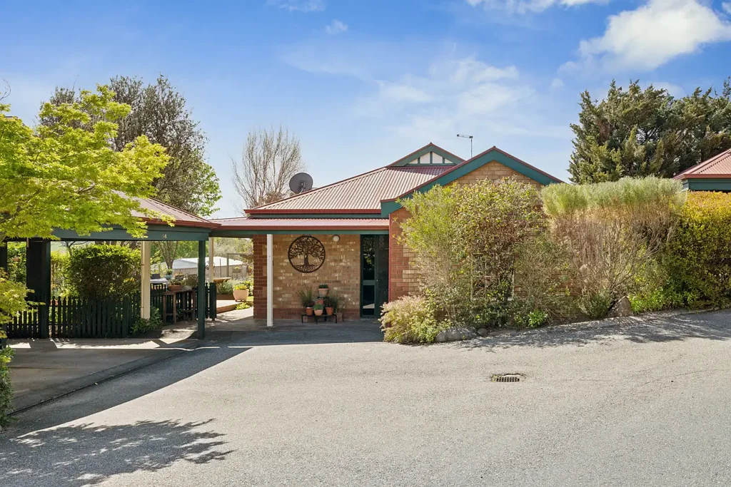 Nairne 3房  Renovated and Charming Colonial Cottage