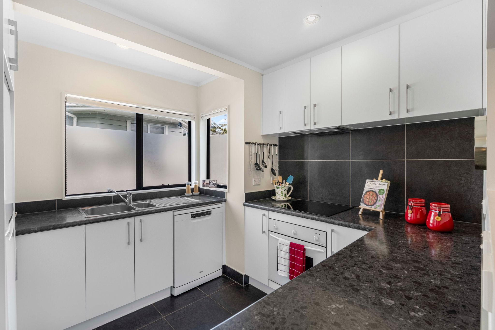 1/18 Macpherson Street, Meadowbank, photo 4