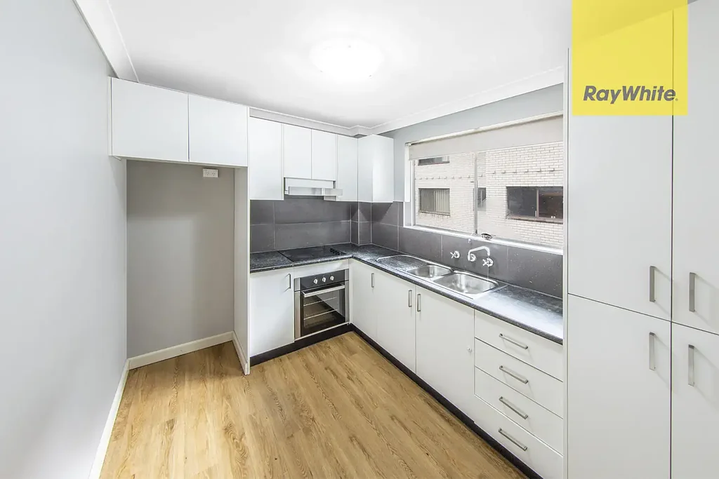 Well-Presented Two-Bedroom Unit in Prime Harris Park Location