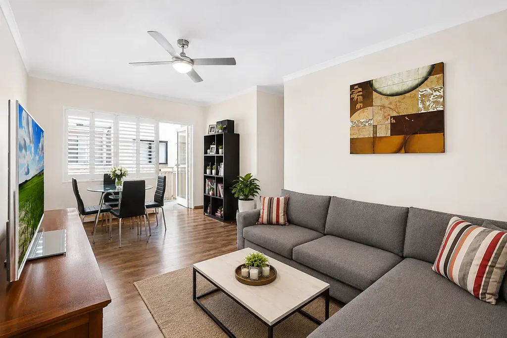Modern Apartment With Parking