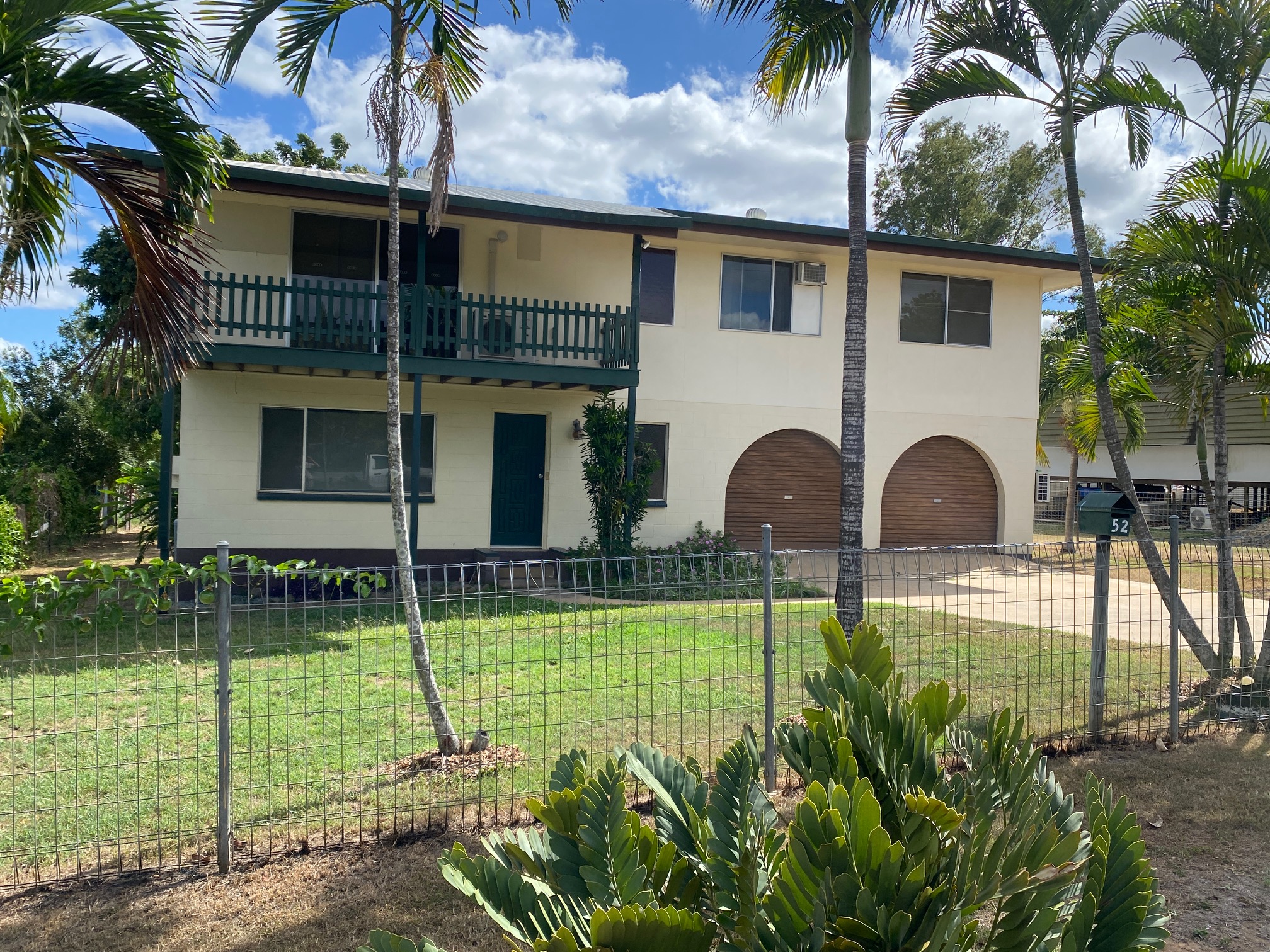 52 ELEVENTH AV, SCOTTVILLE QLD 4804, 0 rūma, 0 rūma horoi, House