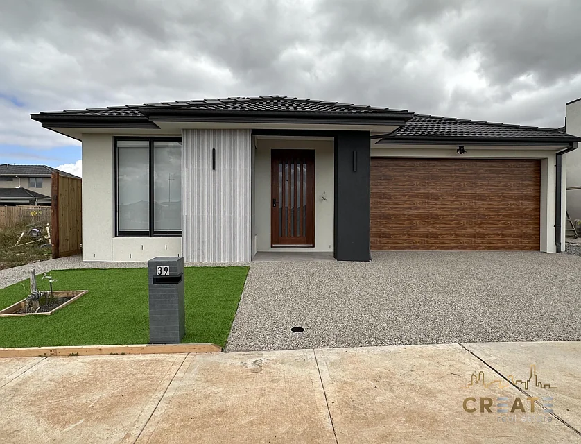 39 Clipstone Crescent, Fraser Rise, Western Region, 4 rūma, 2 rūma horoi, House
