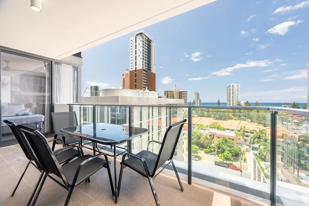 51/2729 Gold Coast Highway, Broadbeach, QLD 4218