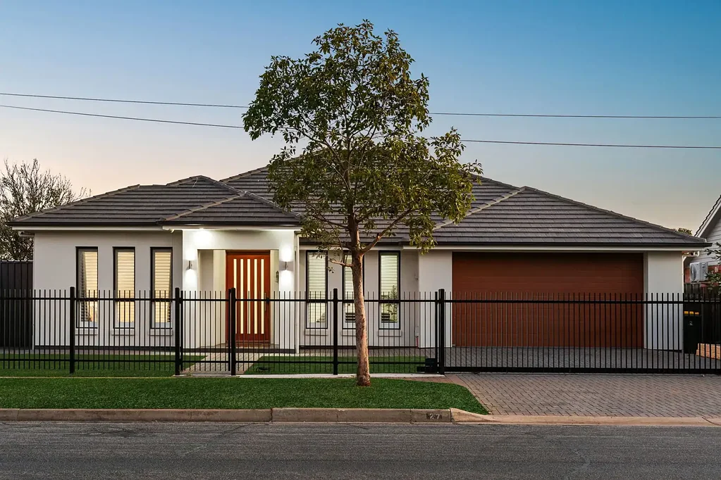 Parafield Gardens 5 Slaapkamer Space, Style & Serious Entertaining.