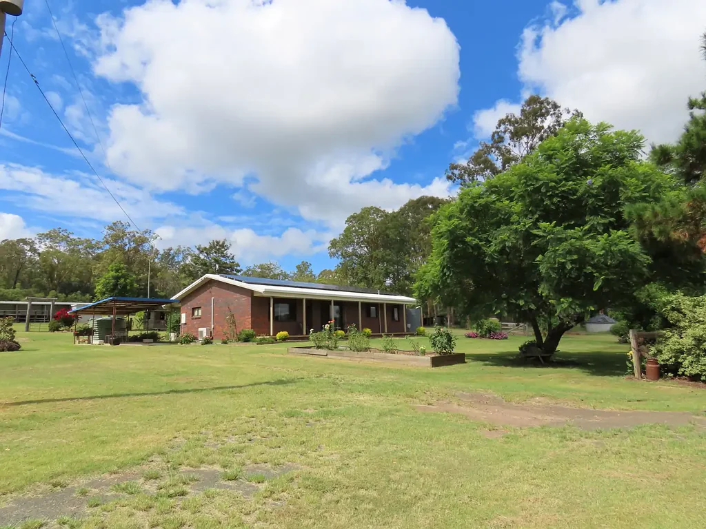 Address Withheld, Booie, QLD 4610