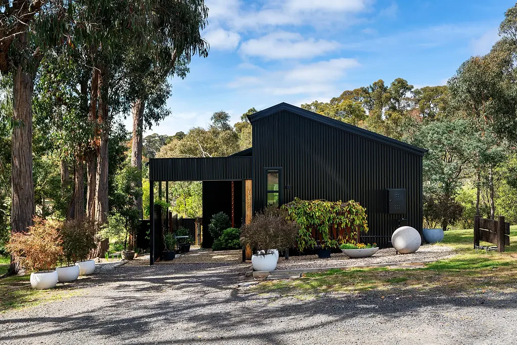 32 Augusta Drive, Creswick, VIC 3363