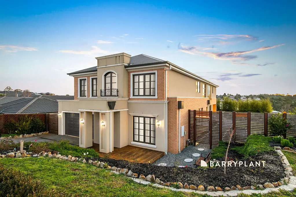 2 Thames Avenue, Drouin, VIC 3818