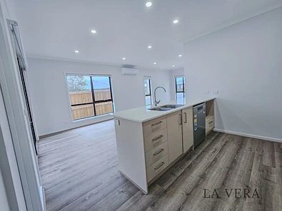 2 Priya Street, Werribee, VIC 3030, 3 Bedrooms, 2 Bathrooms, Townhouse
