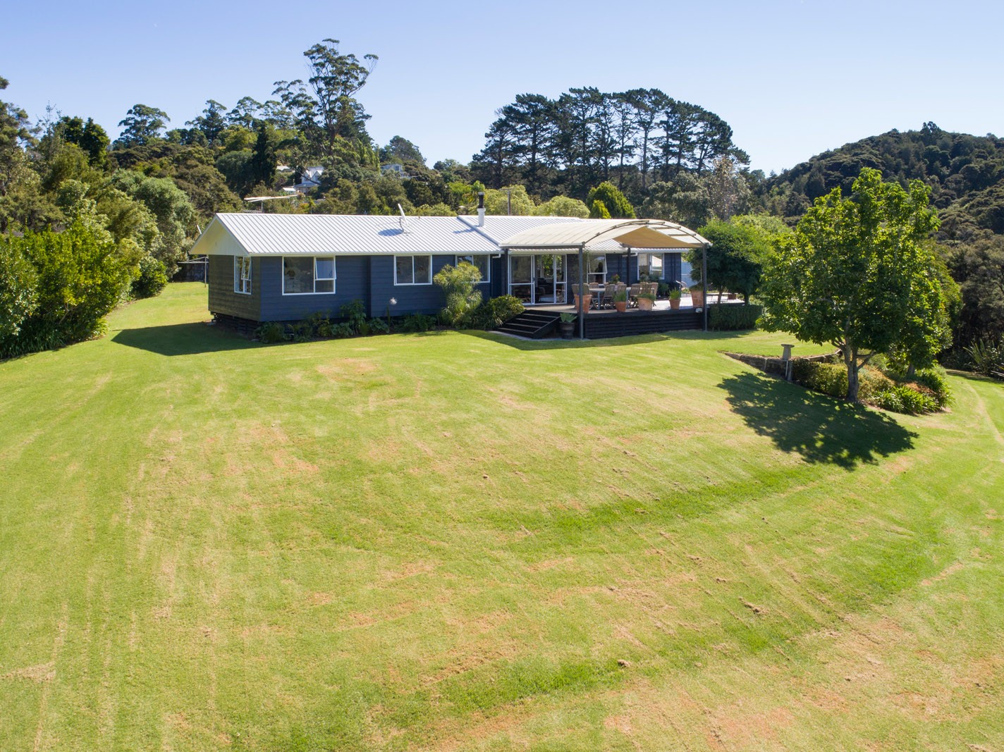 51 Ngarahana Avenue, Paremoremo, Auckland - North Shore, 4 habitaciones, 0 baños