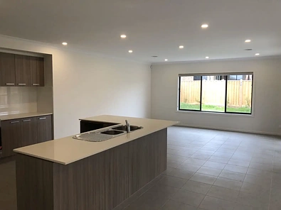 207 Haze Drive, Point Cook, VIC 3030, 4 slaapkamers, 2 badkamers, House