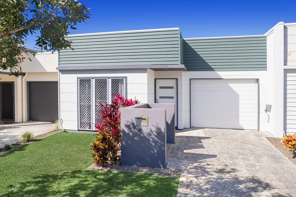 22 Sunshine Crescent, Caloundra West, QLD 4551
